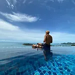 Villa Thalassa Absolute Sunrise Seaview